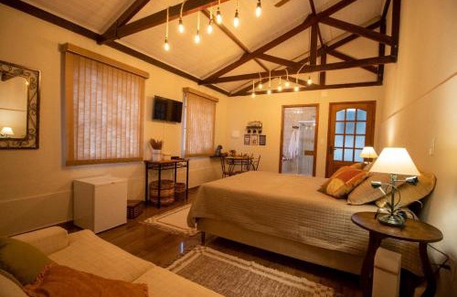 Passa Quatro House | Hospedaria Recanto da Val