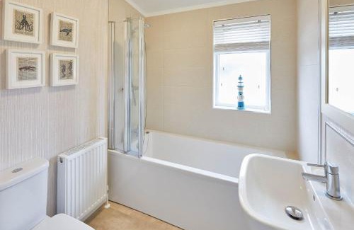 Runswick Bay House | Host & Stay - 28 The Pines