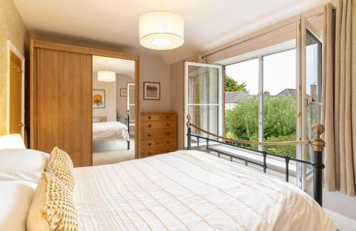 Weymouth House | Host & Stay - Clearmount Cottage