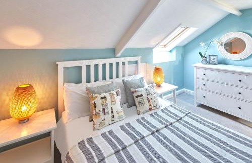 Whitby Apartment | Host & Stay - Cooks Cabin