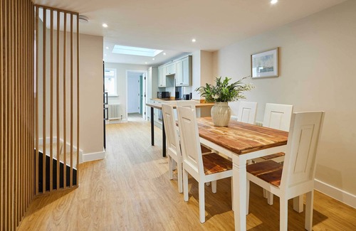 Stokesley House | Host & Stay | Ginger Bread Cottage