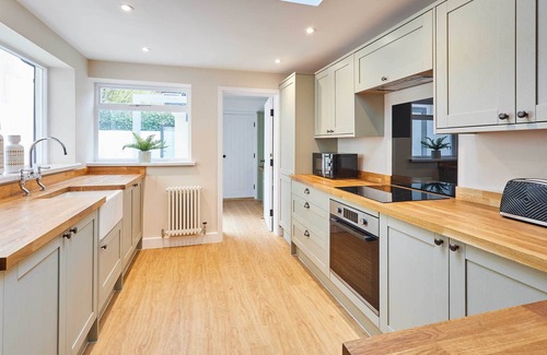 Stokesley House | Host & Stay | Ginger Bread Cottage