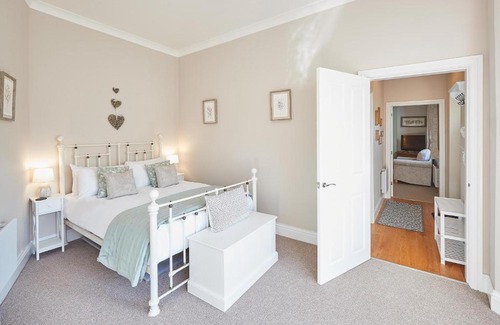 Aldbrough St. John House | Host & Stay - Rose Cottage