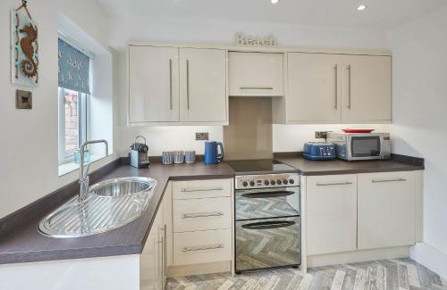 Marske-by-the-Sea House | Host & Stay - The Cottage, Marske