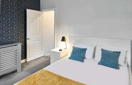 Bolton House | Host & Stay - Thurstane Street