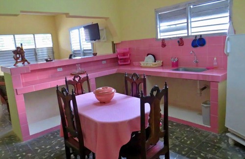 Municipality of Cienaga de Zapata Bed & Breakfast | Hostal Alejandro y Familia