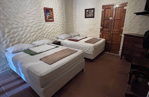 Amapala Hotel | Hostal casa de las gargolas