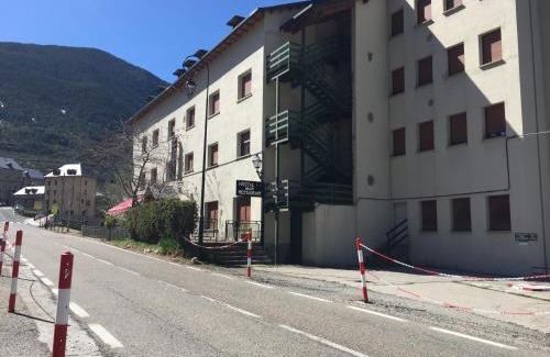 Boi House | Hostal Fondevila