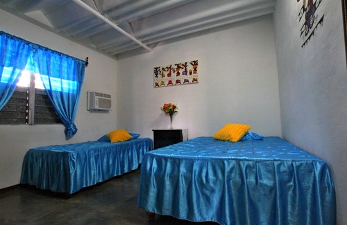 Municipality of Cienaga de Zapata House | Hostal José García & Nena