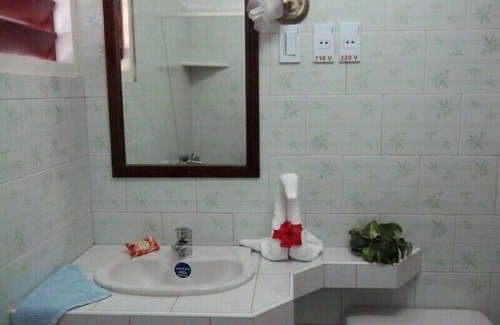 Municipality of Cienaga de Zapata House | Hostal Marisol y Marcos