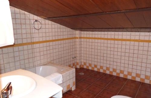 Pedrera House | Hostal Restaurante Las Canteras