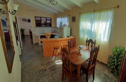 Municipality of Cienaga de Zapata House | Hostal Silvia & Homero PLAYA LARGA