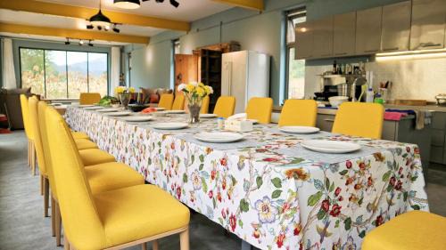 Miyun District Bed & Breakfast | Hot Tub Garden & Great Wall Villa