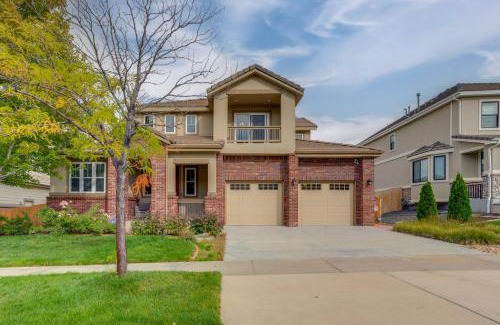 Aurora House | Hot Tub, Home Gym, Game Room Spacious Aurora Home