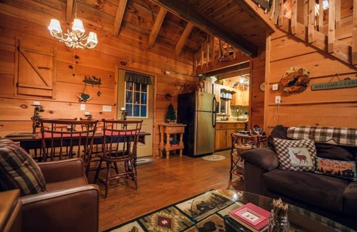 Epworth Cabin | Hot Tub, Mtn View, Secluded