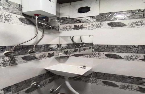 Taloja Hotel | Hotel Abode Inn