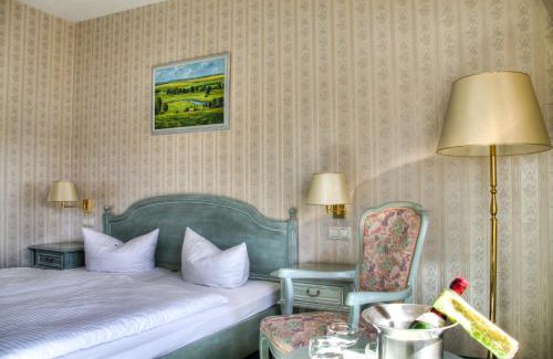 Altentreptow Hotel | Hotel am Markt Altentreptow