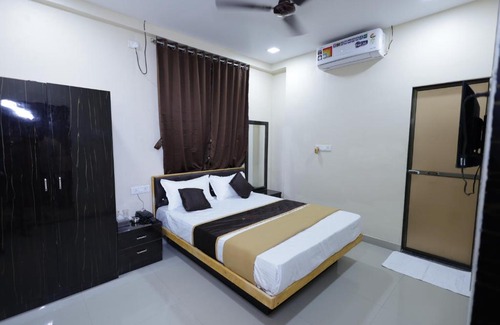 Taloja Hotel | Hotel Aravi Inn