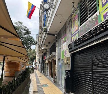 Armenia Hotel | HOTEL ARMENIA CENTRO , Tenemos AGUA CALIENTE , Gracias