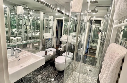 Golzheim Hotel | Hotel Ashley's Garden