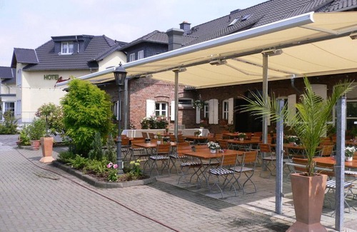 Rhein-Erft-Kreis District Hotel | Hotel Auerhahn