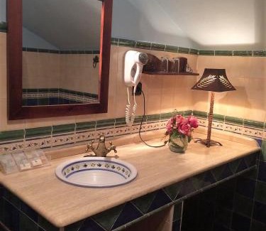 Linares Hotel | Hotel Baviera
