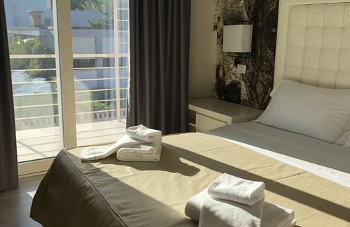 Marina di Castagneto Carducci Hotel | Hotel Boutique Carolina