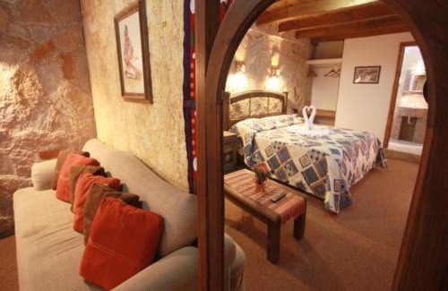 San Cristobal de las Casas Hotel | Hotel & Cava La Parroquia