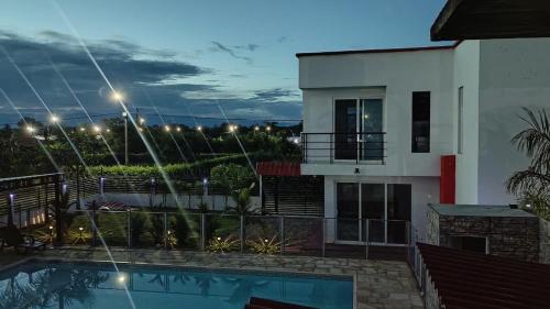 Villavicencio Hotel | Hotel Campestre Chiriguare Resort