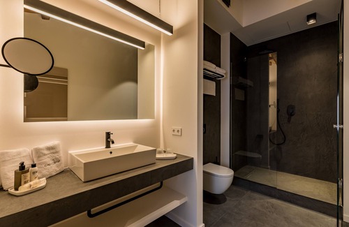 Old Town Hotel | Hotel Can Cirera