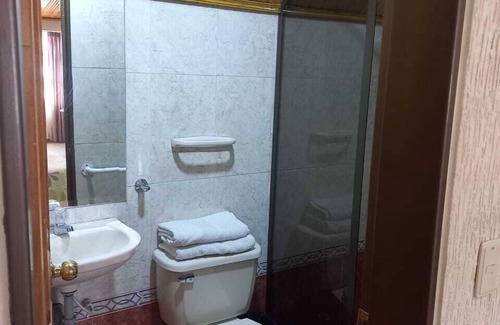 Chapinero Hotel | Hotel Casa Colonial