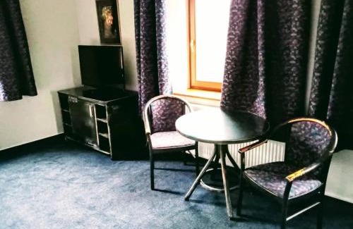 Chomutov Hotel | Hotel Chicago
