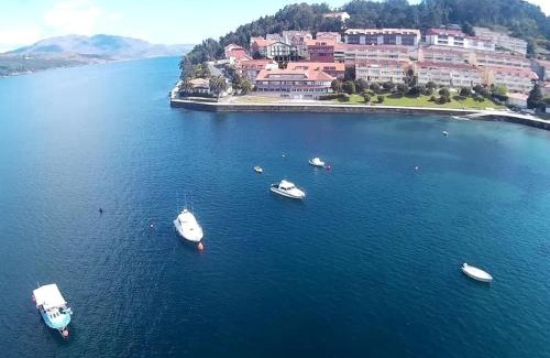 Corcubion Hotel | Hotel Corcubión Playa de Quenxe