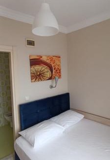 Eceabat Hotel | Hotel Crowded House