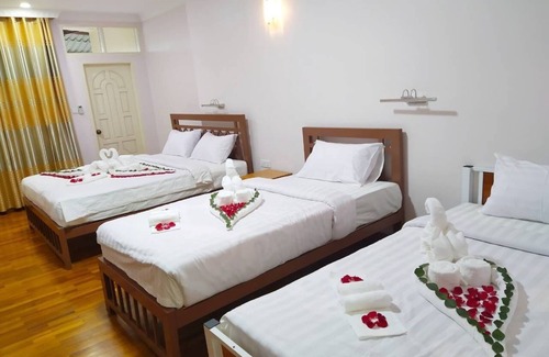 Pyin Oo Lwin Hotel | Hotel Crown