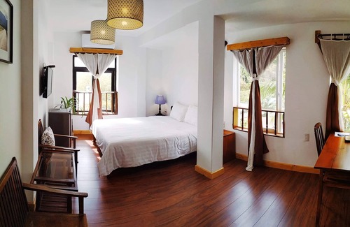 Con Son Hotel | Hotel De Condor