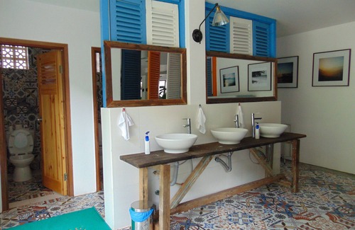 Con Son Hotel | Hotel De Condor