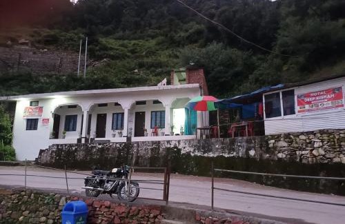 Sitapur House | Hotel Deep Kishan by StayApart