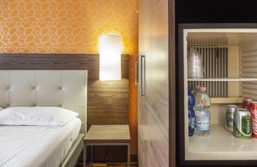 Navigli Hotel | Hotel Des Etrangers