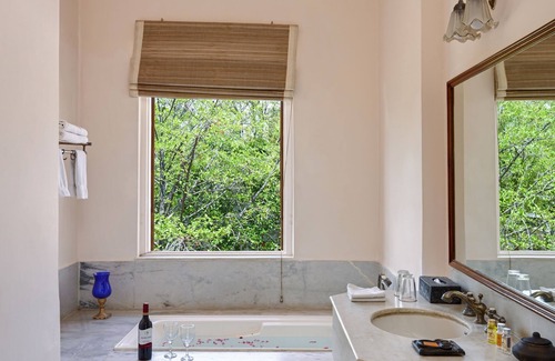 Sawai Madhopur Hotel | Hotel Dev Vilas