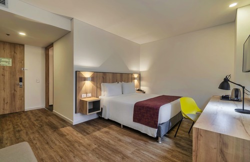 Fontibon Hotel | Hotel Distrito ZF By OxoHotel