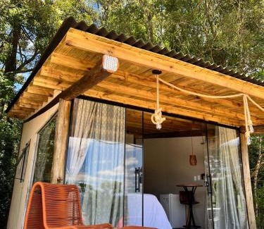 Almirante Tamandare House | Hotel e Motel Colombo