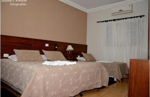 Jacarezinho Hotel | Hotel e Restaurante Canta Galo