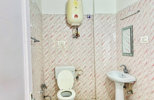 McLeod Ganj Hotel | Hotel Eagle Nest Central Heated