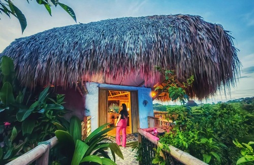 Alcala Cabin | Hotel Ecolodge en Bambú con Jacuzzi a 15min de Quimbaya Panaca Alma Ecosuites