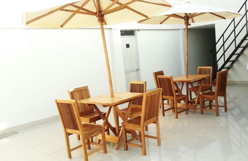 Camana Hotel | Hotel El Dorado Inn