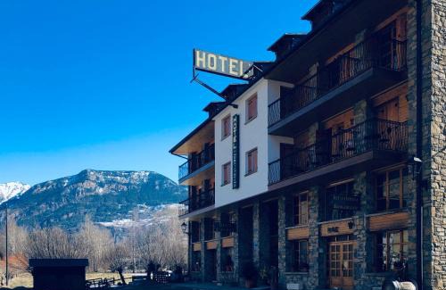 Eriste Hotel | Hotel Eriste