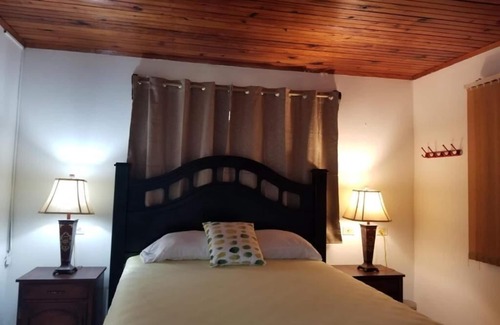 Siguatepeque Hotel | Hotel Estancia del Bosque