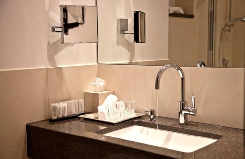 Stadtmitte Hotel | Hotel Favor