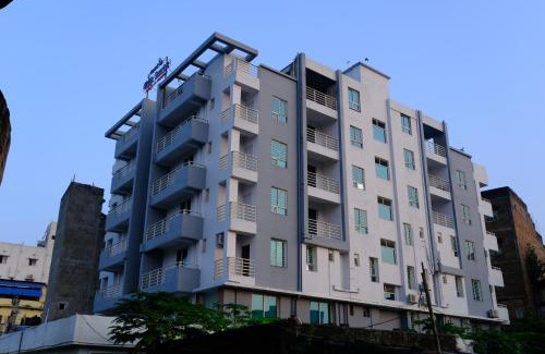 Deoghar Hotel | Hotel Girija Sunrise 300 Meter from Baba Dham Temple
